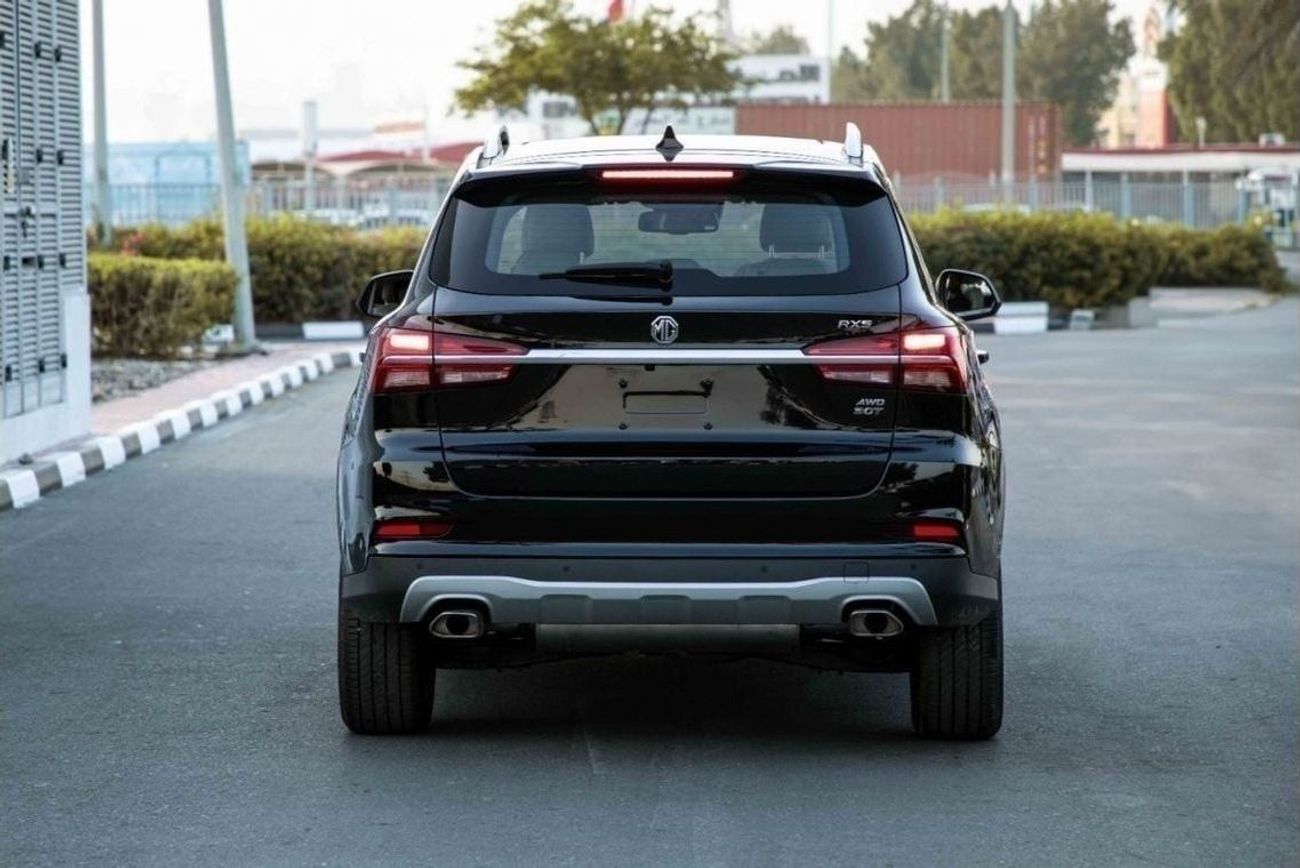 أم جي RX5 2023 MG RX5 2.0 AWD LUXURY - أسود من الداخل بيج