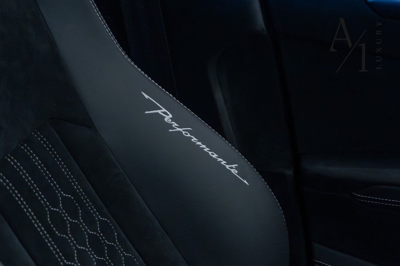 Lamborghini Urus 2023 Lamborghini Urus Performante, Brand New Condition, Fully Loaded, Carbon Fiber Package