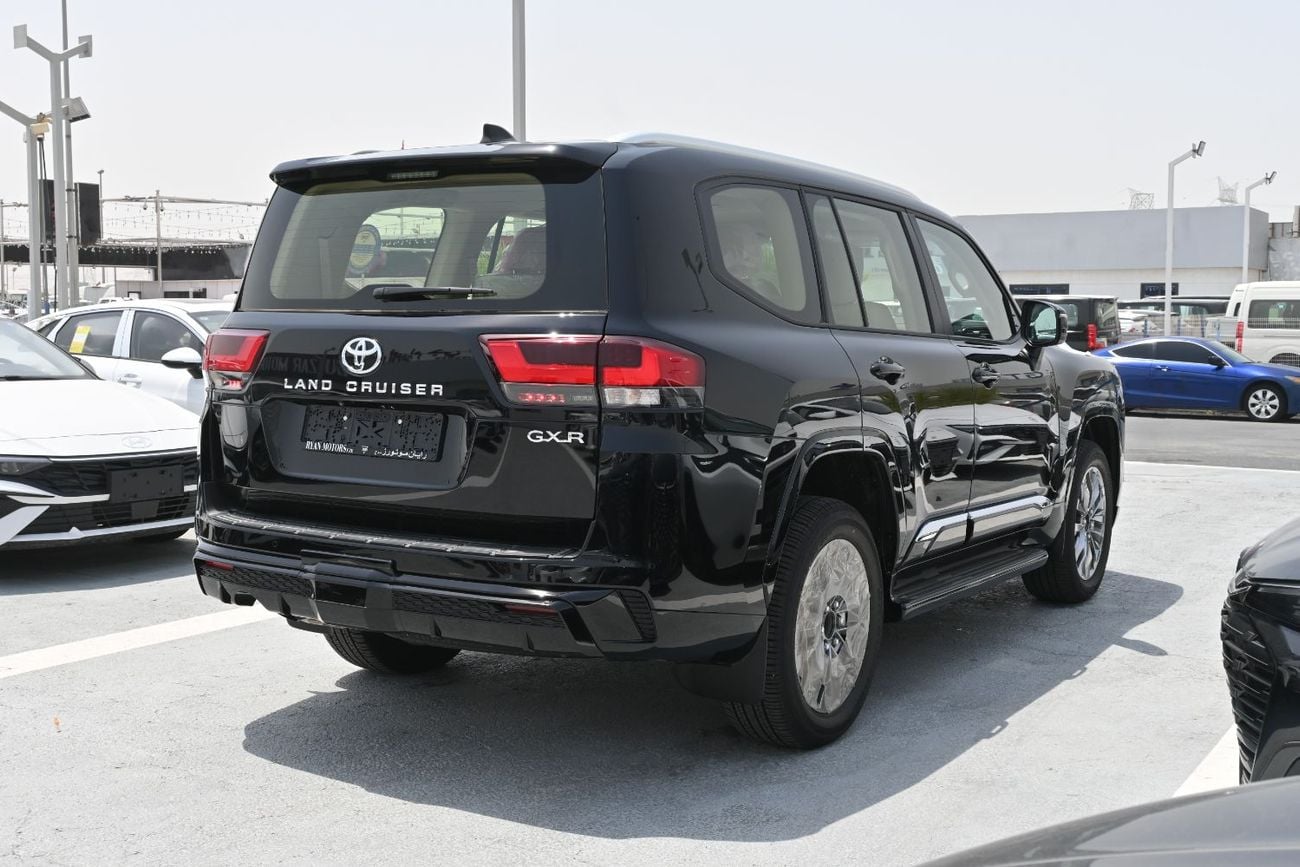 تويوتا لاند كروزر GXR Toyota Land Cruiser GX-R 4.0L V6 Petrol Model 2026