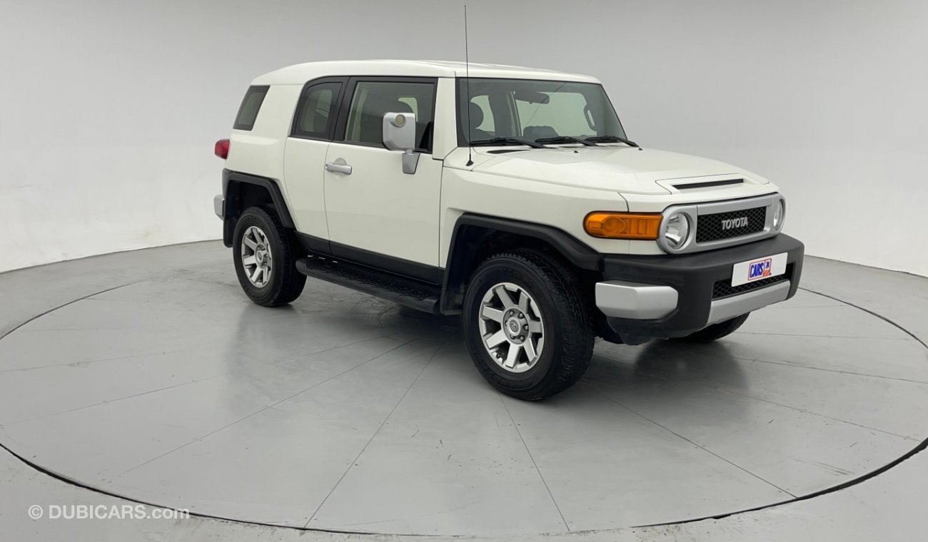 Toyota FJ Cruiser GXR 4 | Zero Down Payment | Free Home Test Drive