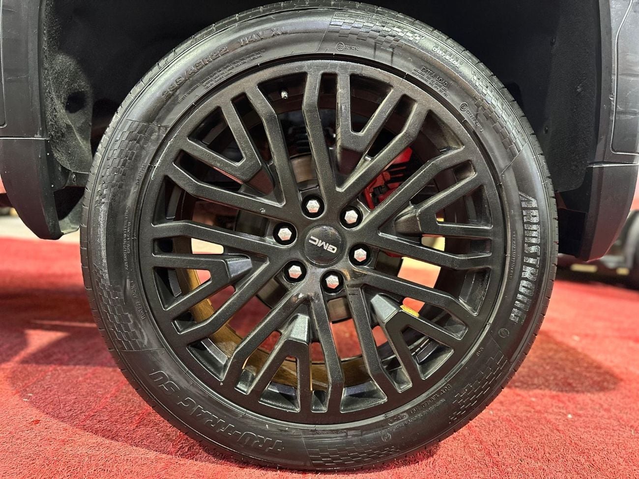 GMC Sierra 5.3L V8 AT4 Regular Cab (AWD)