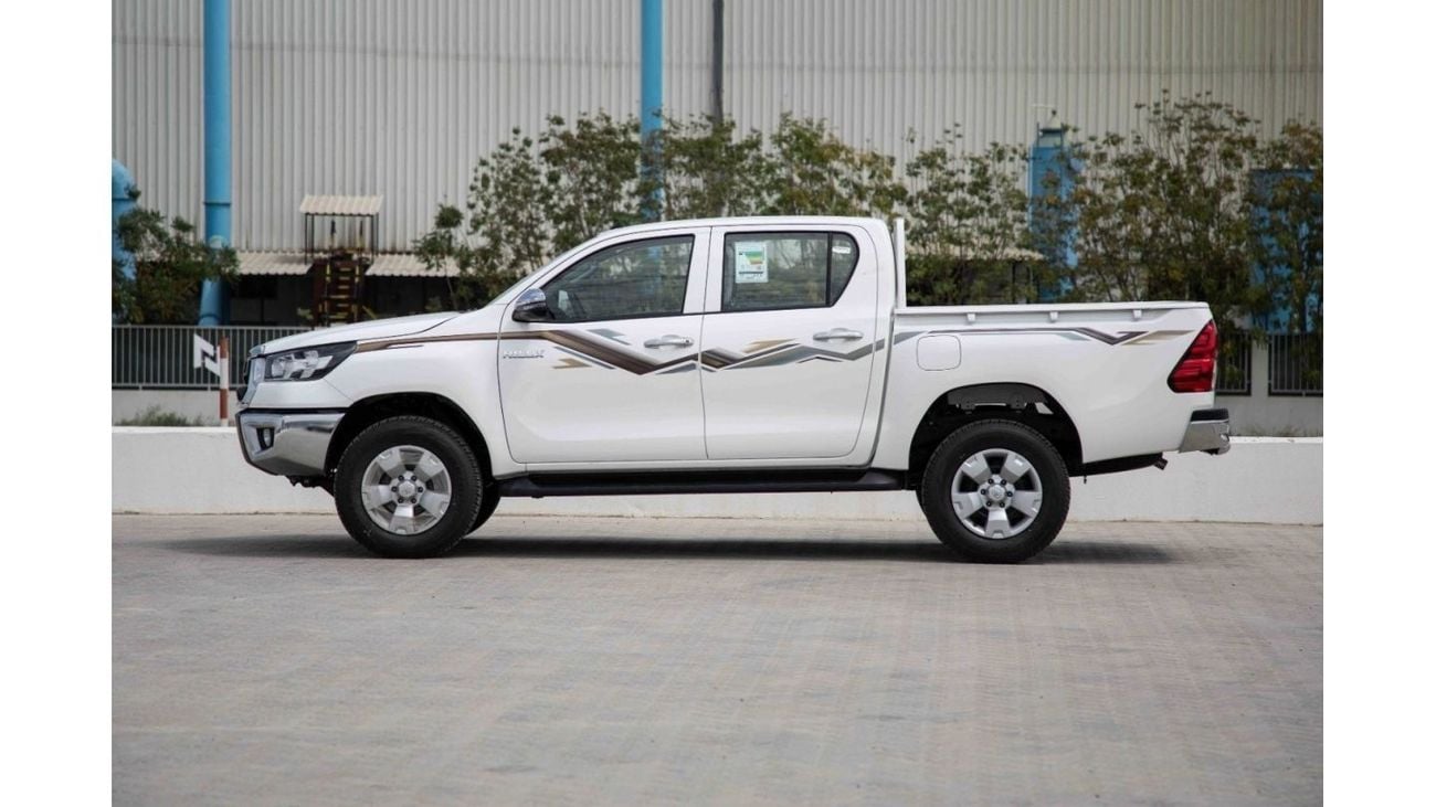Toyota Hilux 2024 Toyota Hilux 2.4L DC WB 4X4 - Super White inside Red | Export Only