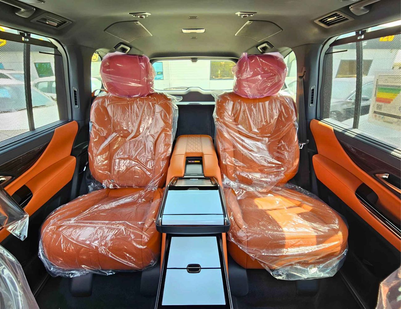 Lexus LX 700h HYBRID/ VIP SEATS FULL OPTION/ PETROL AT 3.5L V6 4WD/CODE#LX7HV