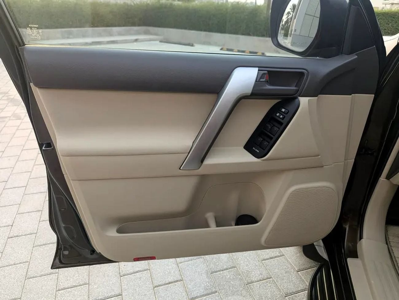 Toyota Prado TX-L Top full Option V6 4.0L Excellent Condition