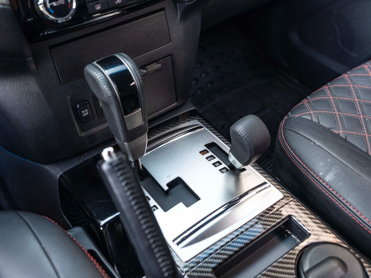 Mitsubishi Pajero GLS 3.5L (189 HP)