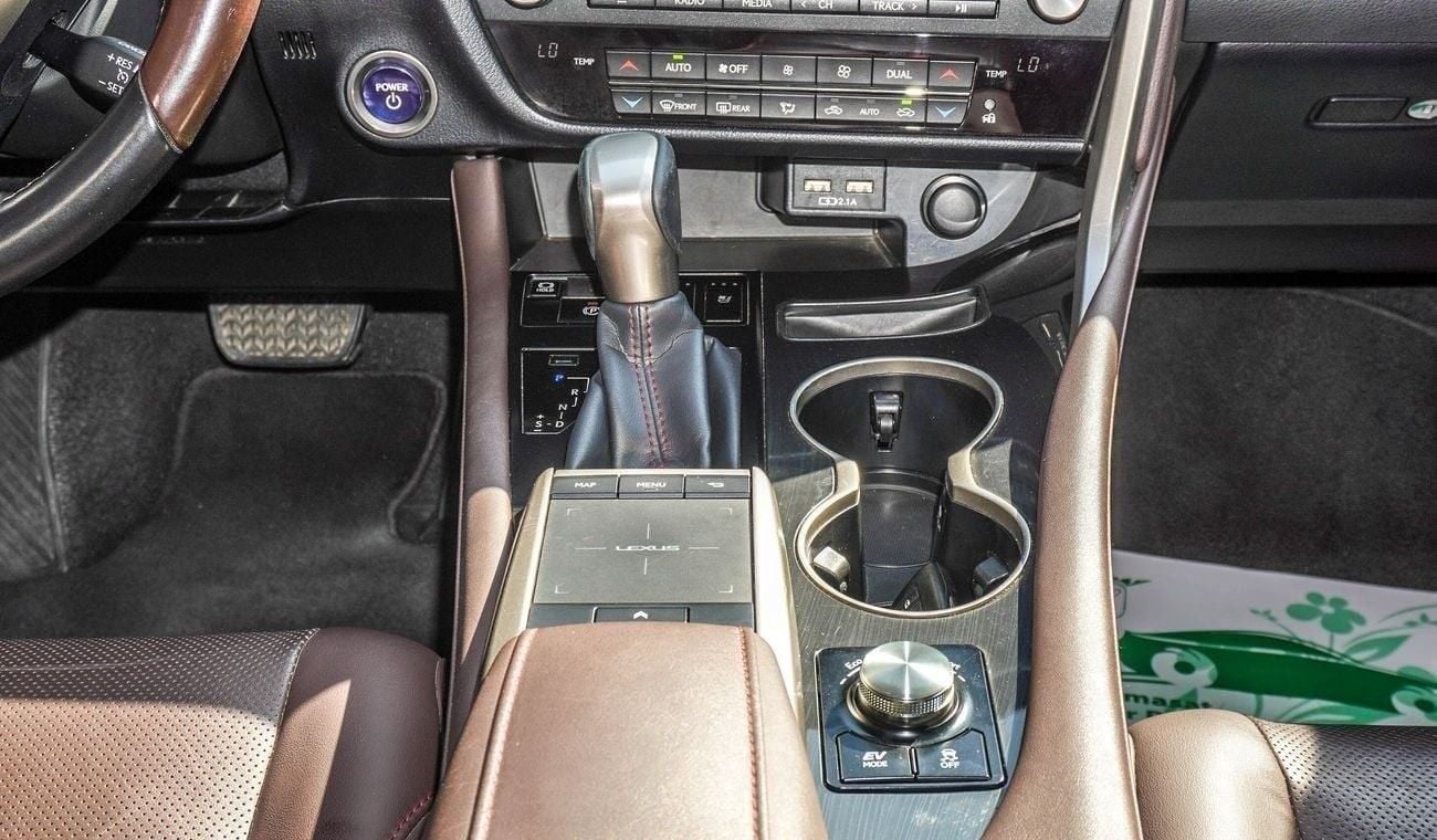 لكزس RX450h Hybrid