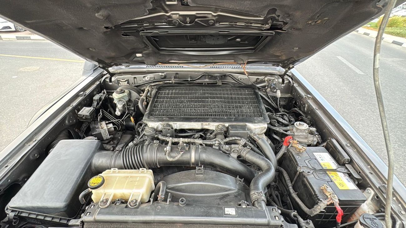 Toyota Land Cruiser HARDTOP | MANUAL TRANSMISSION | 7 SEATER | 4.5L DIESEL ENGINE | RHD