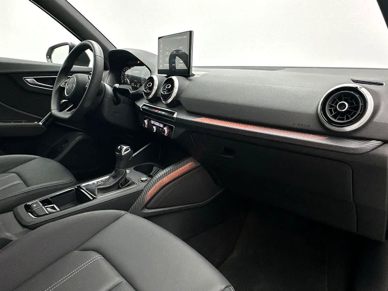 Audi Q2 Advanced 35 TFSI 150hp Black Package (Ref# 009208)