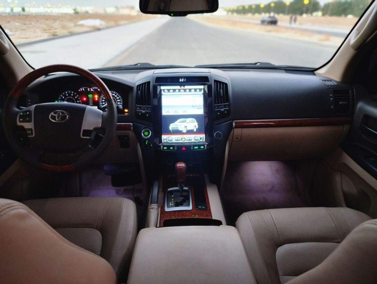 Toyota Land Cruiser GX.R V8