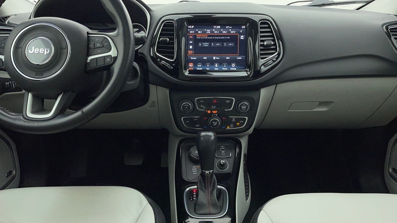 جيب كومباس LIMITED 2.4 | بدون دفعة مقدمة | اختبار القيادة في المنزل