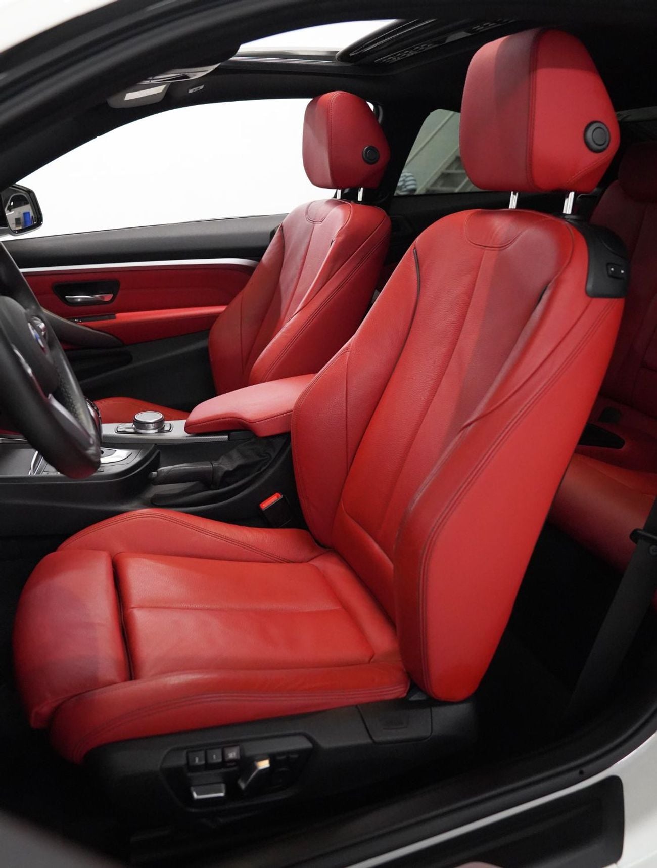 BMW 440i M Sport 3.0L 2019 BMW 440i, Warranty, Full Service History, Full Options, 322HP, GCC