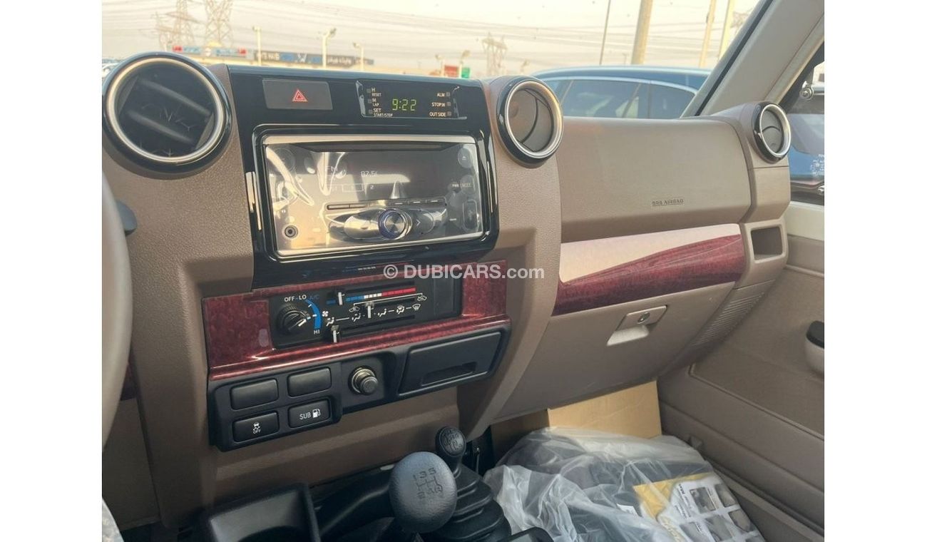 Toyota Land Cruiser Pick Up Toyota_Land_Cruiser_Pick_Up_4.5L_Single_Cabin_Diesel_M/T_2023