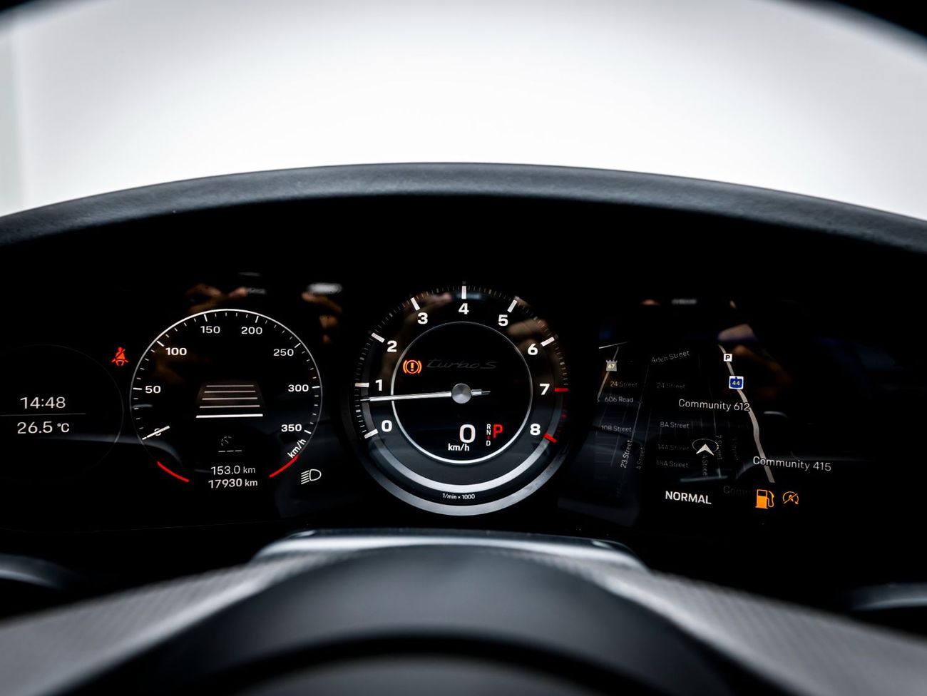 بورش 911 Turbo S 3.8L (640 HP) Coupe