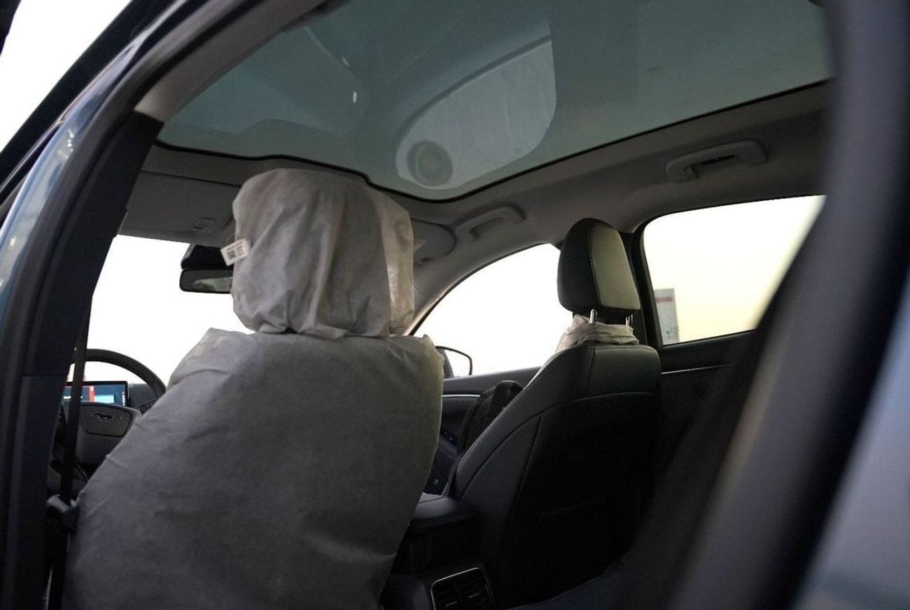 فورد موستانج ماك-إي 2022 FORD MUSTANG MACH-E PREIMUM AWD BLUE 0km