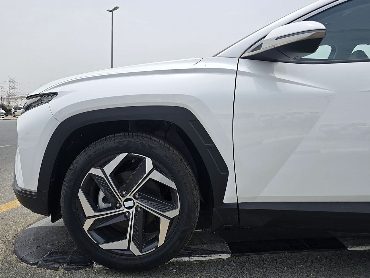 Hyundai Tucson COMFORT PLUS Hyundai Tucson  1.6T A/T FWD SUV White Color 2024 Model