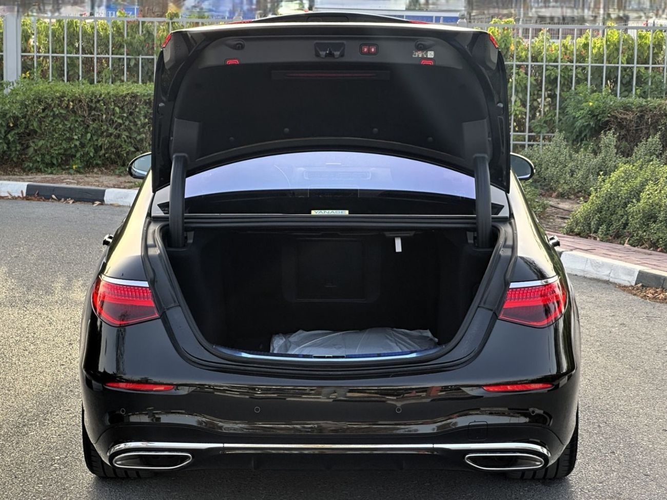 مرسيدس بنز S 500 4MATIC 3.0L