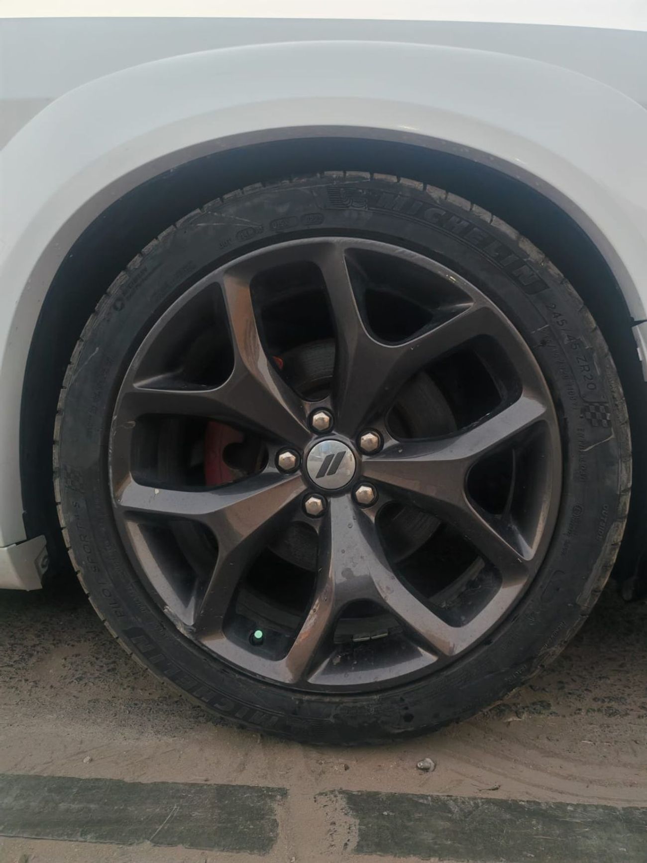 Dodge Challenger R/T 5.7L (375 HP)