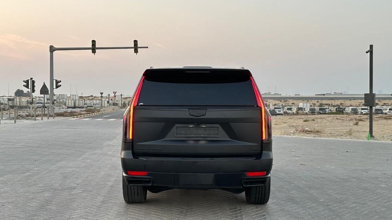 كاديلاك إسكالاد Premium Luxury 6.2L 4WD