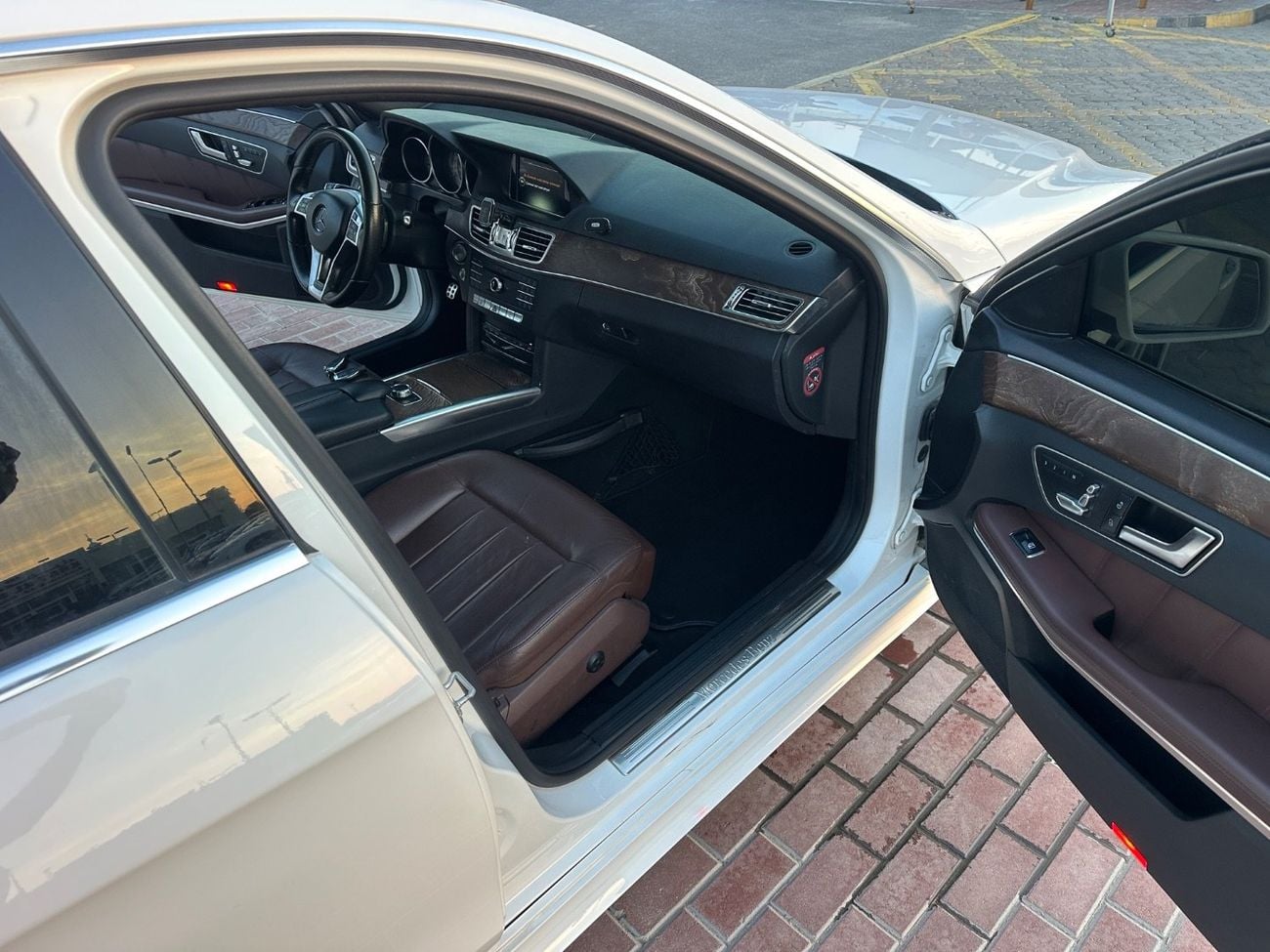 مرسيدس بنز E300