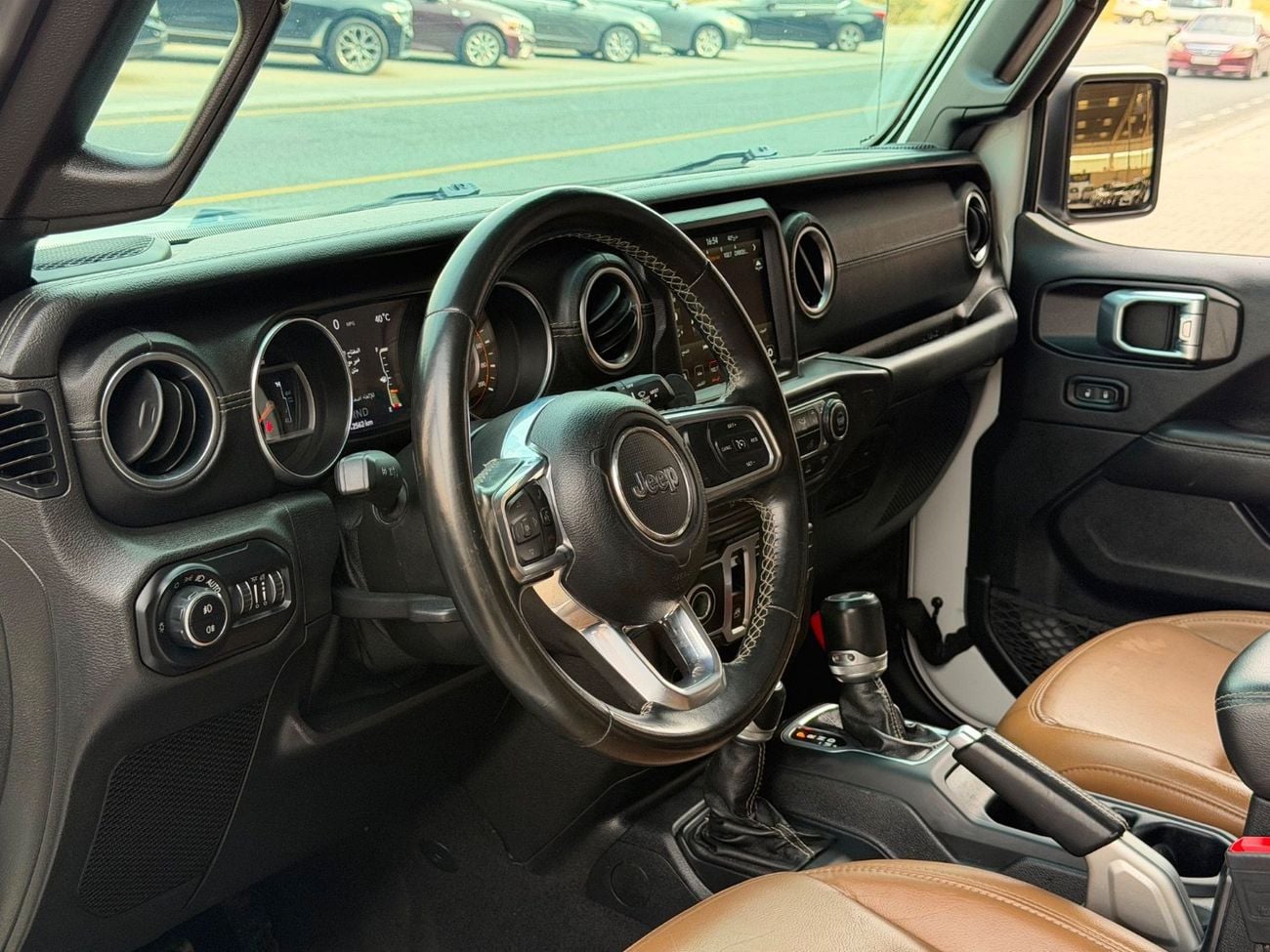 Jeep Wrangler Unlimited SAHARA