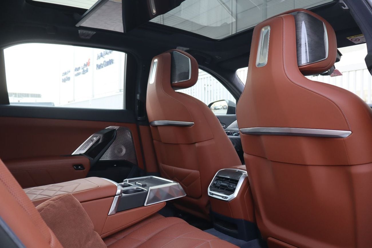 BMW 740i M SPORT