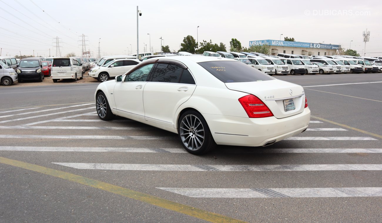 مرسيدس بنز S 400 Mercedes Benz S400 Hybird Model 2012