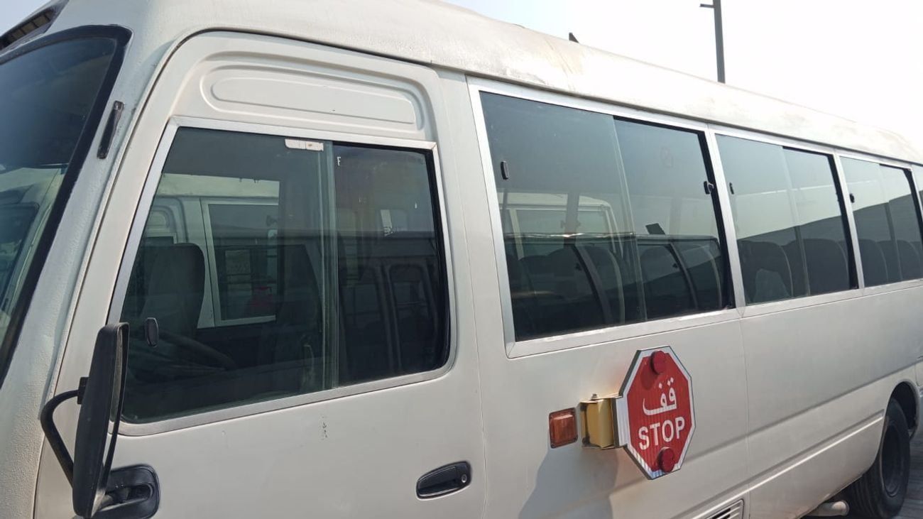 Toyota Coaster 