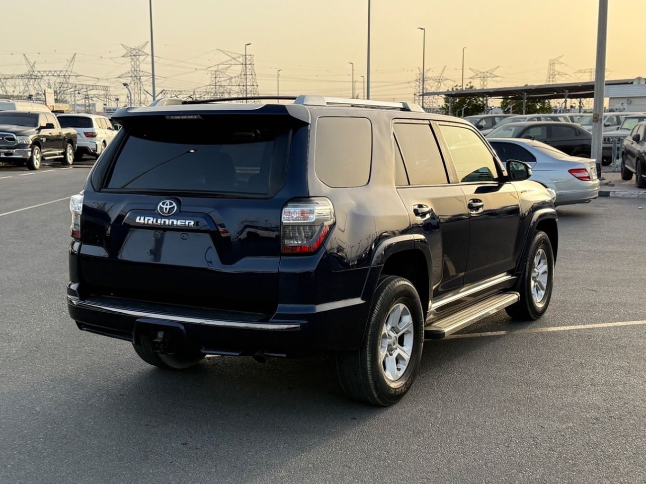تويوتا Runner4 2017 TOYOTA 4RUNNER SR5 4x4 IMPORTED FROM USA