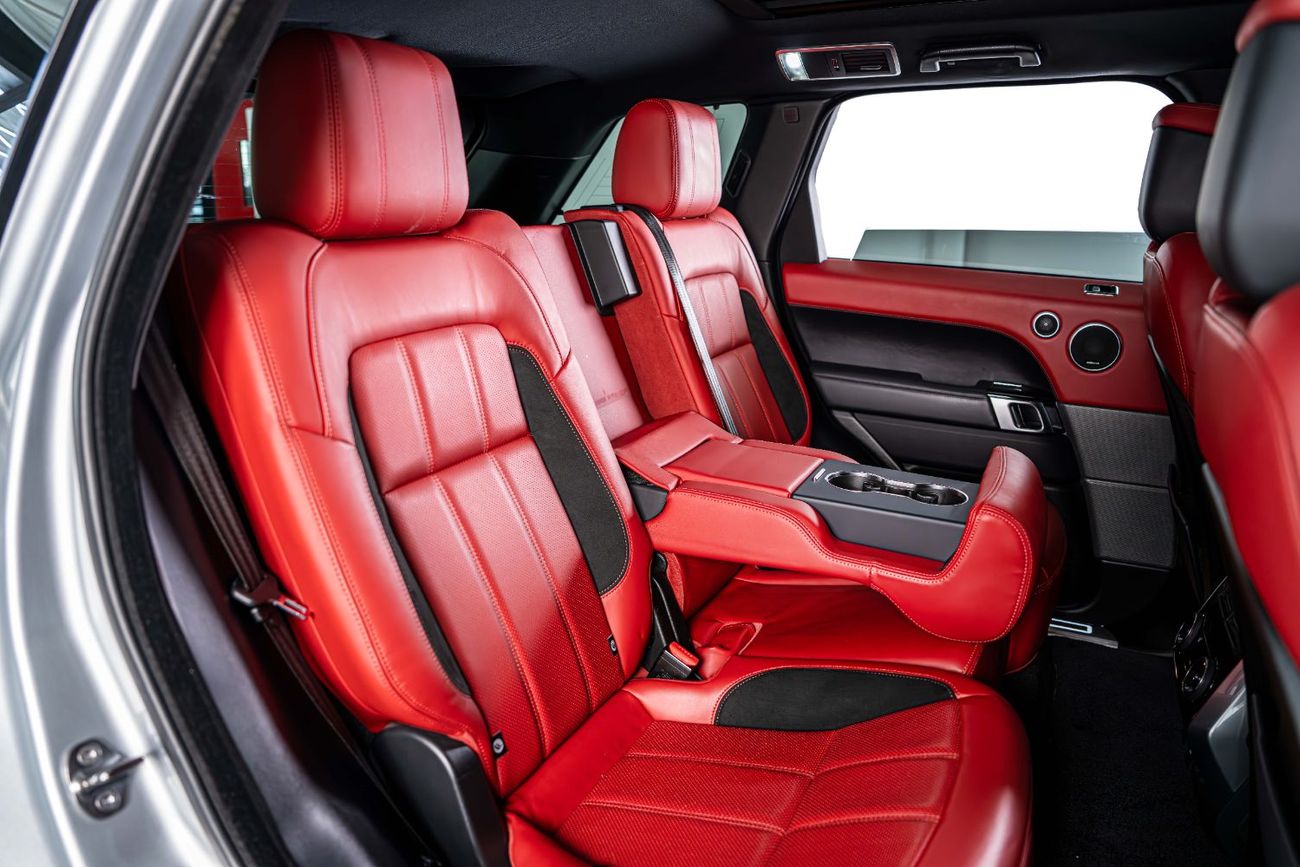 Land Rover Range Rover Sport HSE Dynamic 3.0L GCC-Al Tayer Full Service History-37,000 Km ONLY-Immaculate Condition