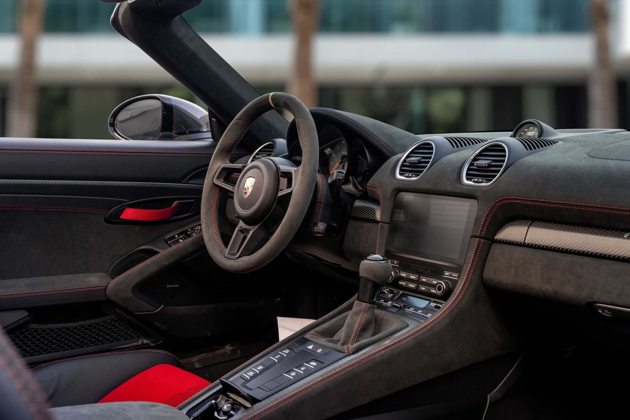 Porsche 718 Spyder Porshce 718 Spyder Rs Weissach | 11,750 P.M | 0% Downpayment | Agency Warranty! | Ramadan Offer!