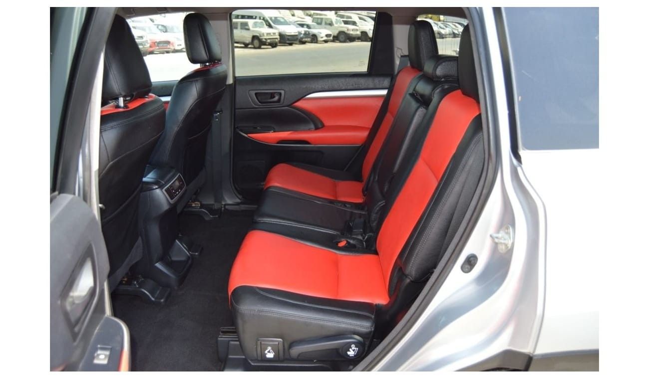 Toyota Kluger LE Perfect inside and out