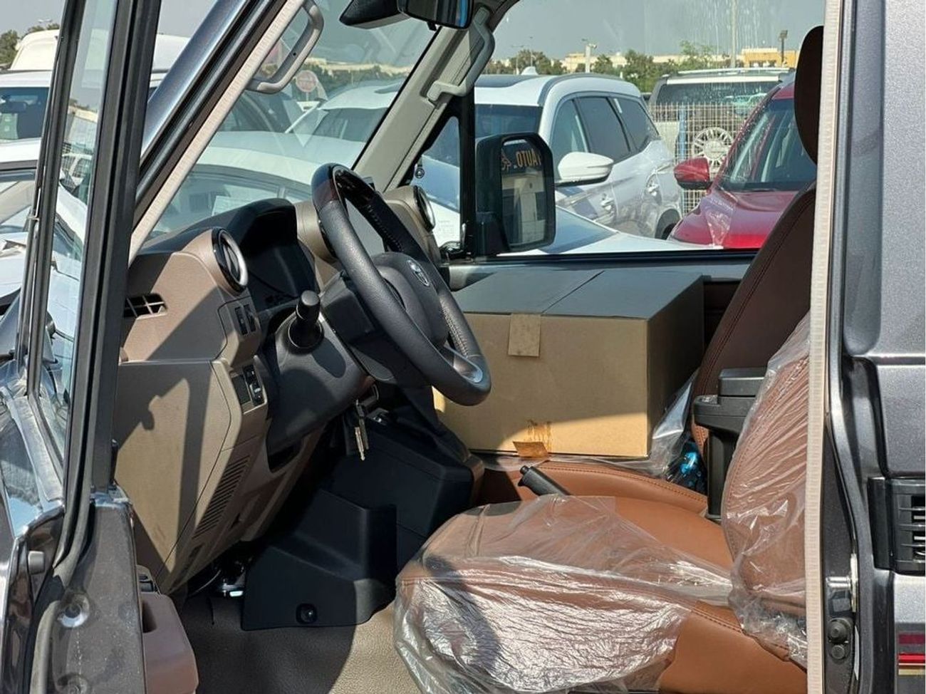 تويوتا لاند كروزر بيك آب TOYOTA LAND CRUISER (70 SERIES) (GRJ79) 4.0L Pick-up 4WD