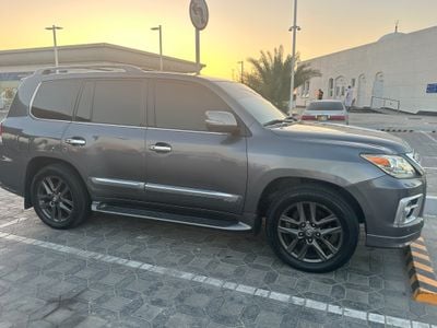 Lexus LX 570 Sport Platinum 5.7L