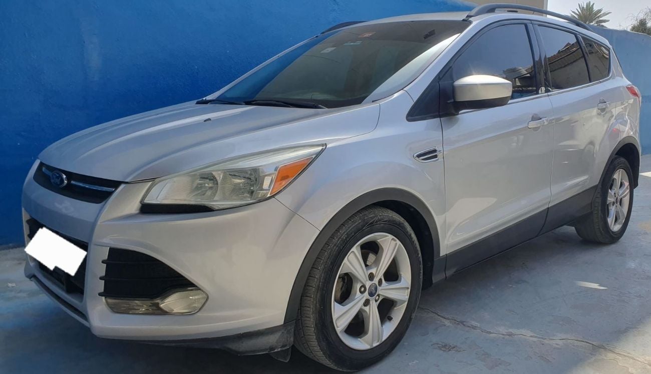 فورد إيسكاب 2.5L SE PETROL AUTOMATIC TRANSMISSION