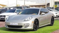 Porsche Panamera 4