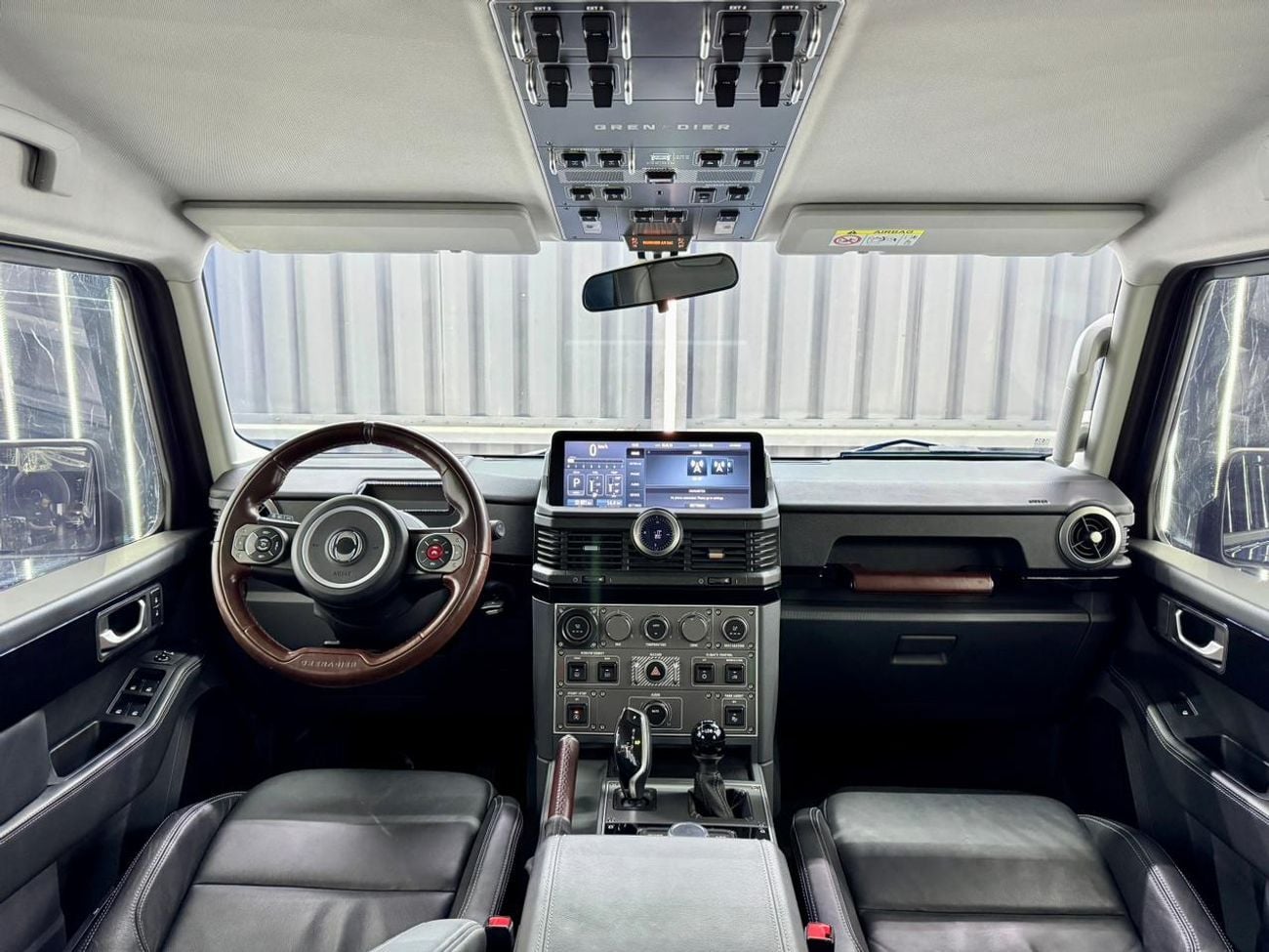 إينيوس غرينادير Trialmaster