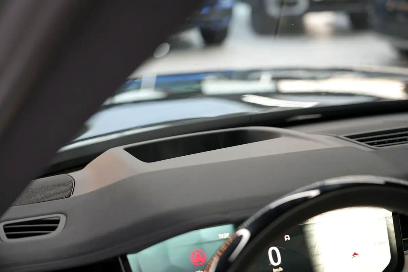 Land Rover Range Rover 2026 Range Rover Vogue HSE P400 | Export