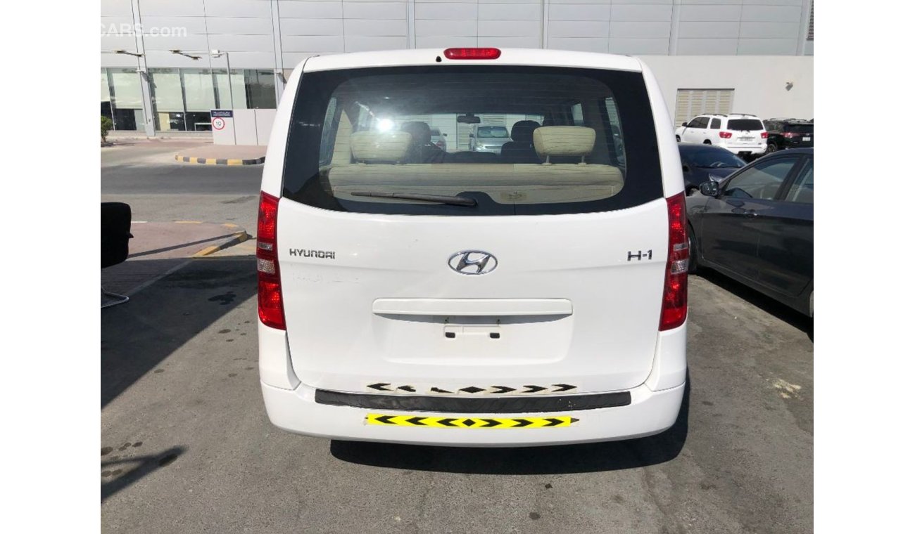 Hyundai H-1