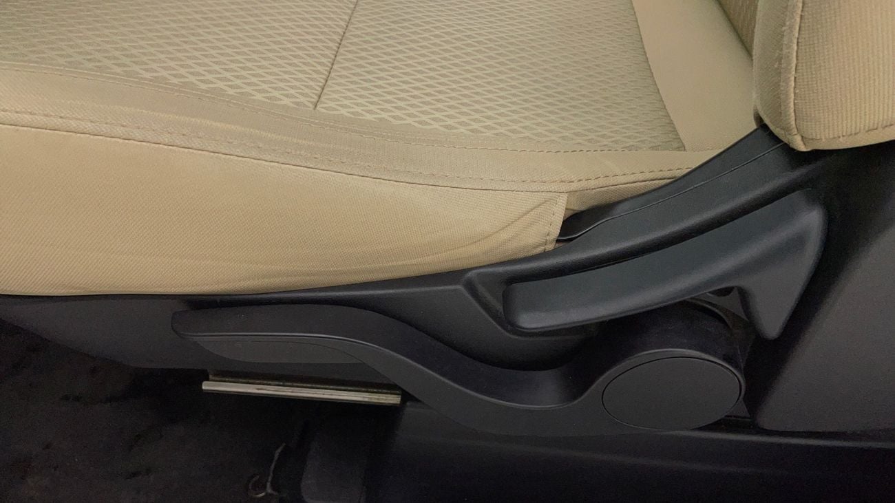 Mitsubishi Outlander GLX MID 2.4 | Zero Down Payment | Home Test Drive