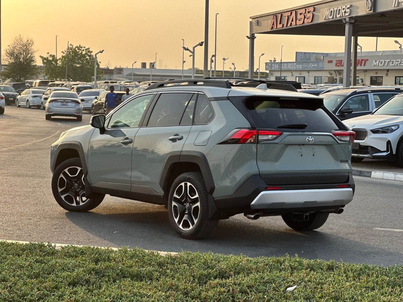 Toyota RAV4 Adventure 2.5L 4WD