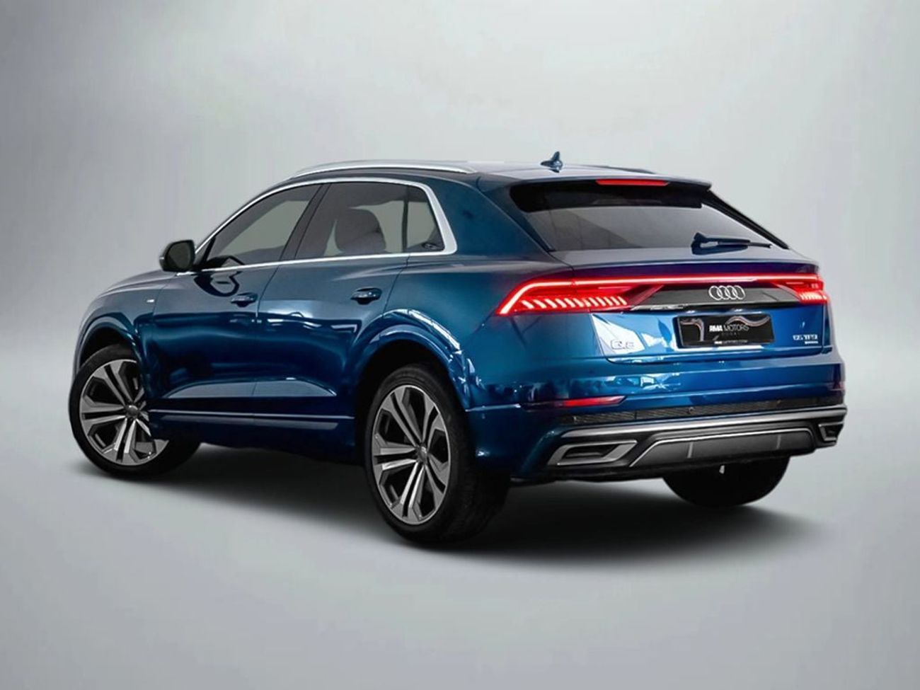 Audi Q8 55 TFSI quattro 3.0L SUV