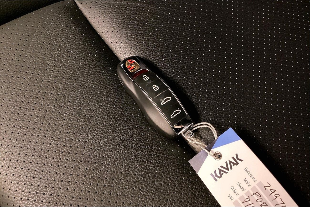 Porsche 718 Boxster Standard | upto AED 20,000 Ramadan Discount | Guaranteed Warranty | 0 Down Payment