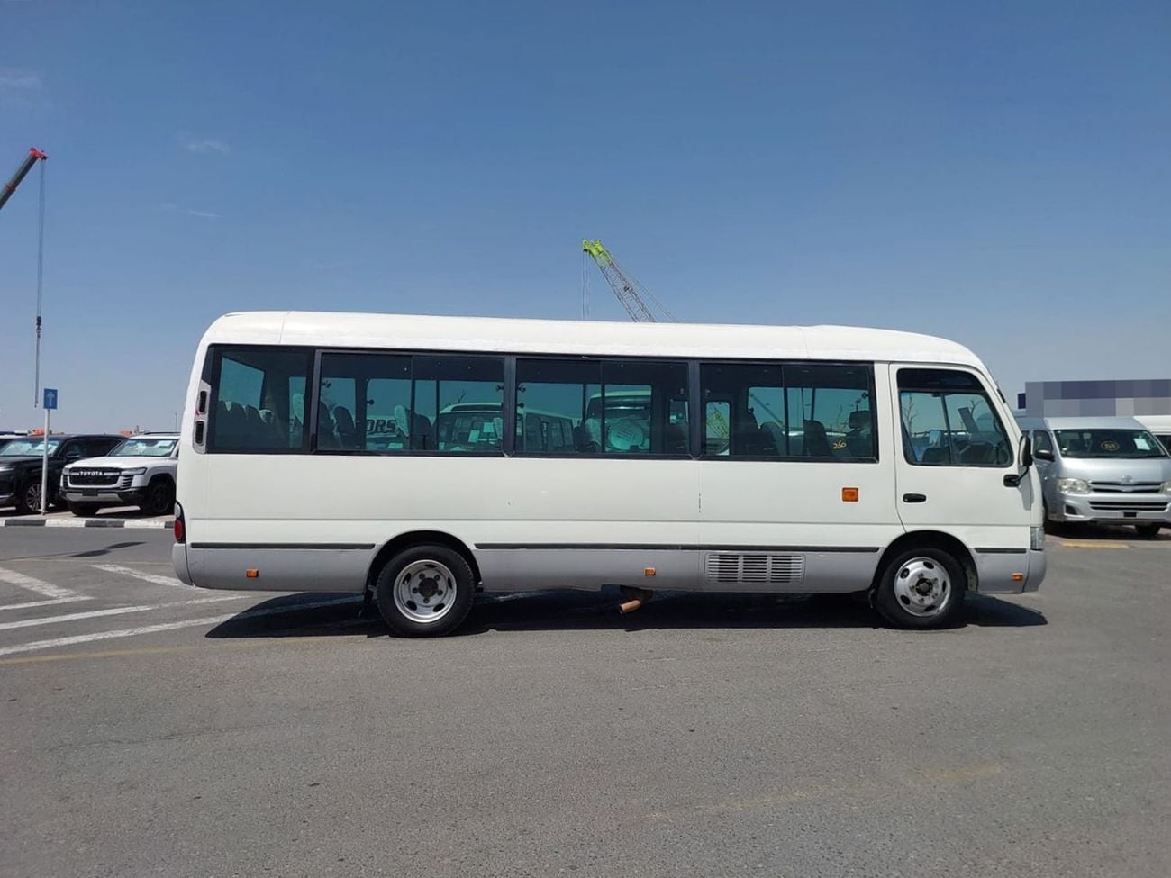 Toyota Coaster TOYOTA COASTER BUS RHD 2010 MODEL 4.0 L DIESEL AUTOMATIC(PM55303)