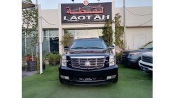 Cadillac Escalade 2007 model import number one leather hatch Forel cruise control screen control in excellent conditio