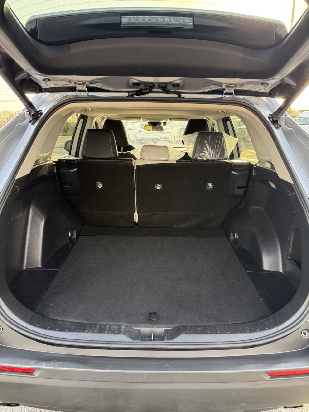 تويوتا راف ٤ RAV4 Xle Hybrid 4x4