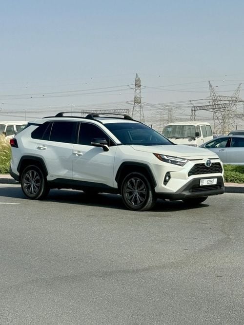 تويوتا راف ٤ XLE 2.5L