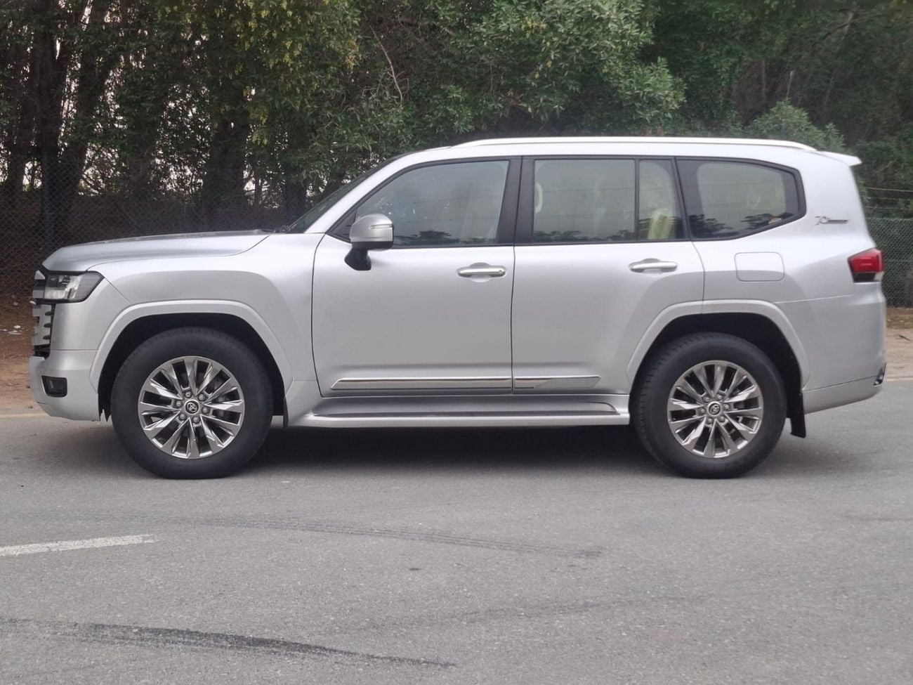 Toyota Land Cruiser GXR3