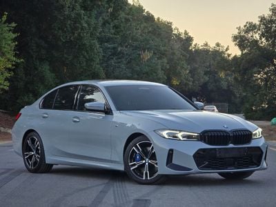 BMW 320i BMW 320i 2024 KOREAN // BODY KIT M POWER // ACCIDENT FREE // ORGINAL PAINT // LOW MILEAGE