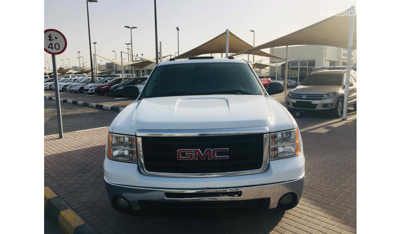 GMC Sierra