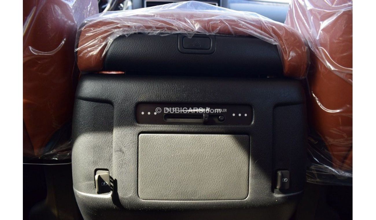 نيسان باترول 2023 Nissan Patrol Platinum 4.0L V6 Petrol